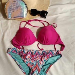 Meet your Posher, Crystal